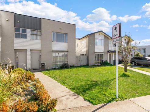 102 Arion Road, Takanini