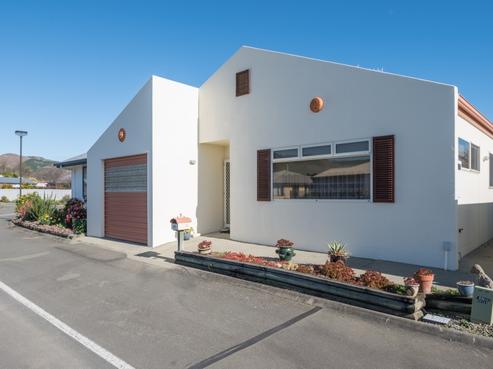 10 Hawthorn Way, Richmond