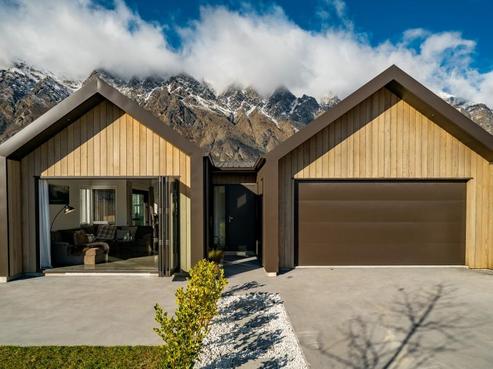 11 Bale Road, Jacks Point