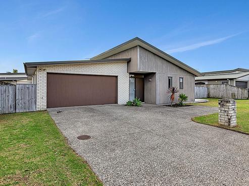 380 One Tree Point Road, One Tree Point