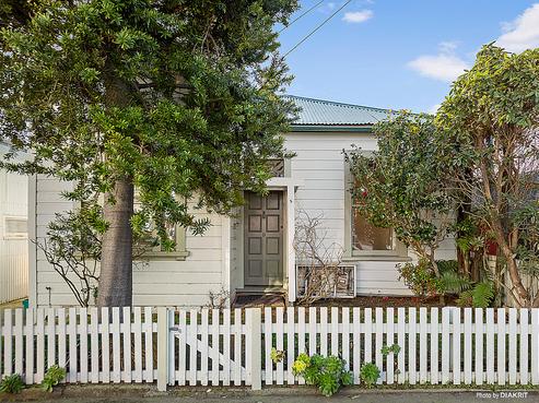 5 Green Street, Newtown