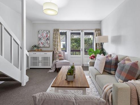 7/46 Hiropi Street, Newtown