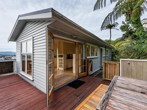 56 Hatton Street, Karori