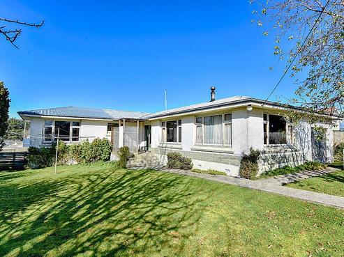 11 Albion Street, Mataura