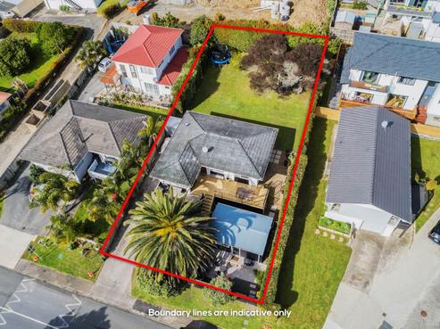 44 Awaruku Road, Torbay