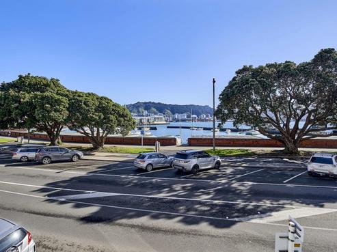 1/130 Oriental Parade, Oriental Bay