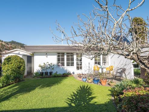 1/96 Nile Street, Nelson City