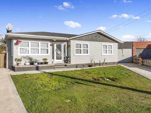 10 Kevin Street, Glenholme