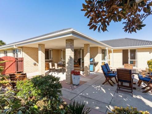 101 The Drive, Whangamata