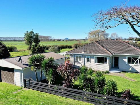 417 Matata Road, Matata