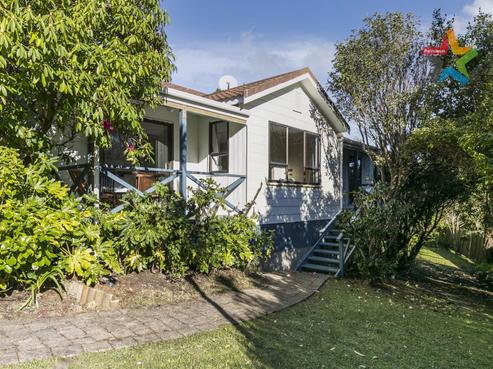 4 Alanbrooke Place, Karori