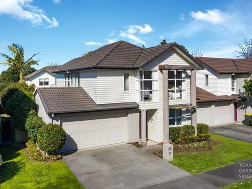 54 Figaro Crescent, Takanini