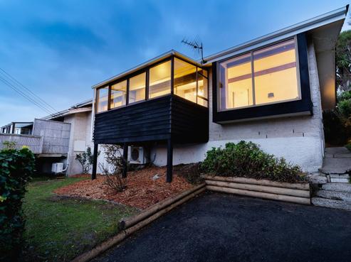 9B Jane Street, Macandrew Bay