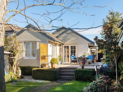 87 Abberley Crescent, Saint Albans