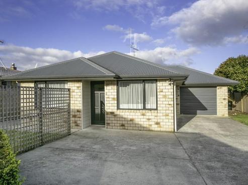 17 Glover Street, Leamington