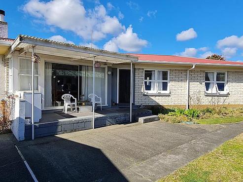 11 Holyoake Crescent, Kawerau