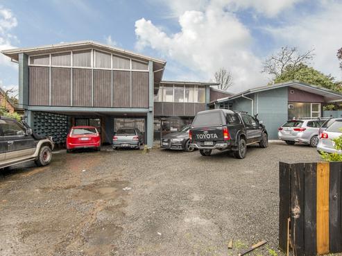 101 Waimairi Road, Ilam