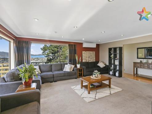 10 Jacaranda Grove, Maungaraki