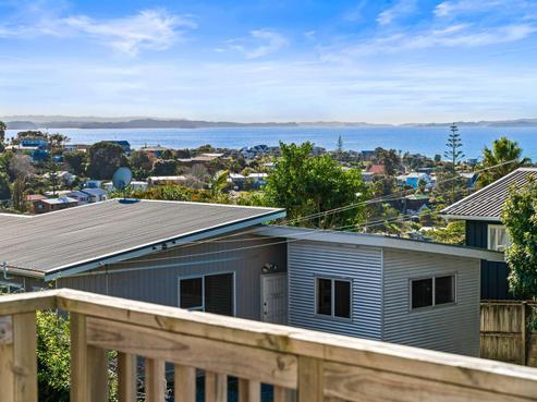 31 Scott Road, Stanmore Bay