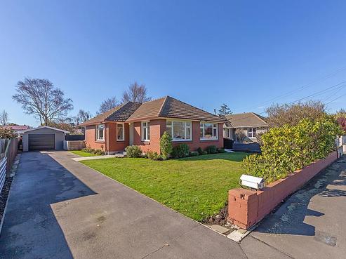 6 Kinnaird Place, Hillmorton