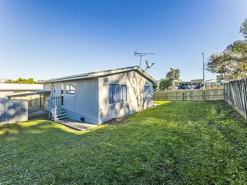 1/136 Shifnal Drive, Randwick Park
