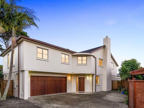3/8 Stratford Avenue, Milford