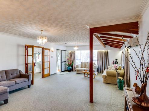 319 Kennedy Road, Onekawa
