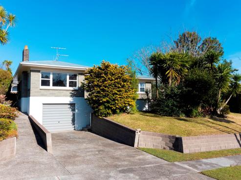 8 Cardiff Street, Pukekohe