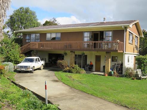 225 Griffin Road, Maungaturoto