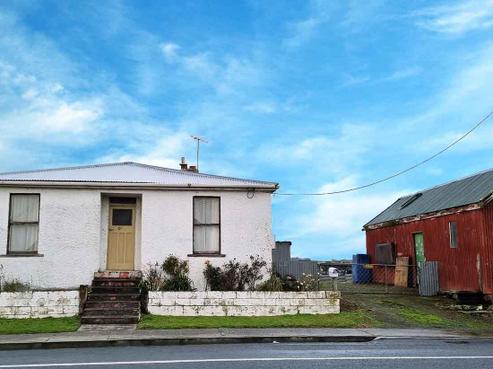 51 Main Road, Clinton and Surrounds
