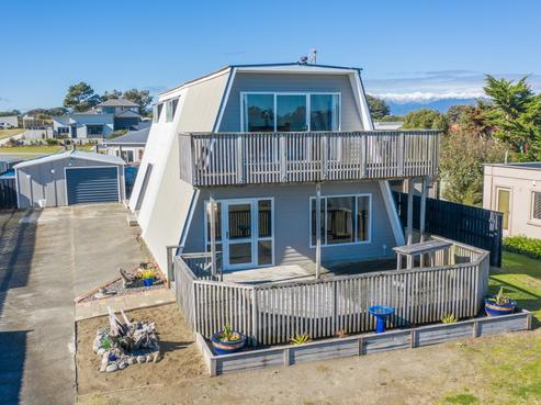 74 Kahukura Avenue, Waitarere Beach