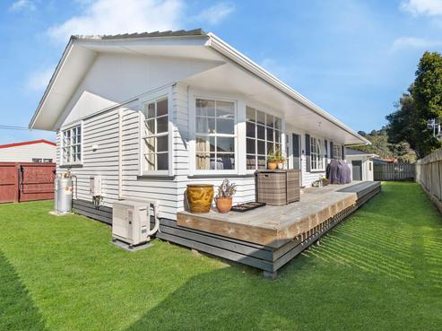 10A Isobel Street, Fairy Springs