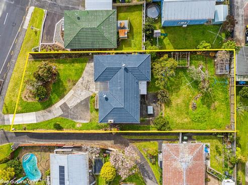 26 Ray Small Drive, Papakura