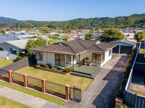 33 Trelawney Road, Wainuiomata