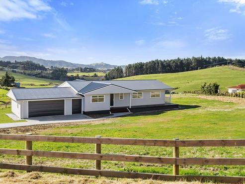 35 Old Waipu Road North, Mangawhai