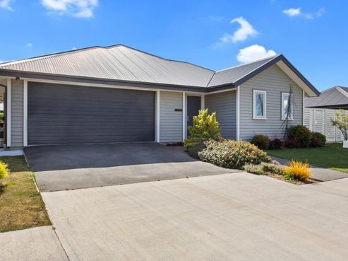 22 Pimlico Place, Fernside