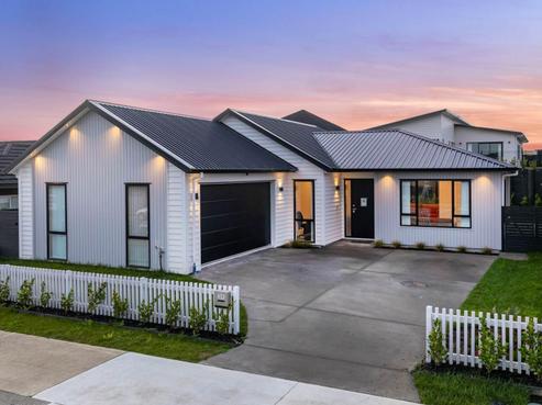 39 John Fair Drive, Wainui