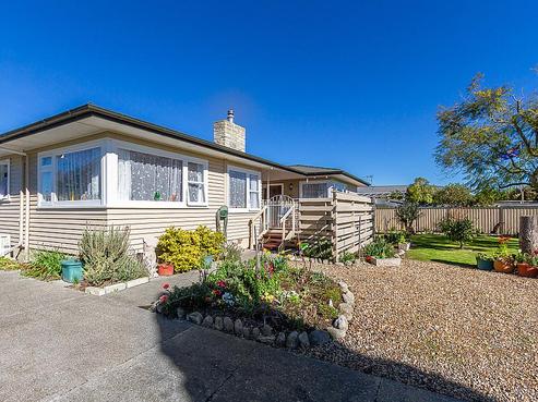 13 Arthur Hobson Avenue, Pirimai