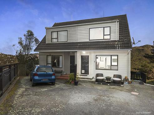 9 Commons Way, Crofton Downs