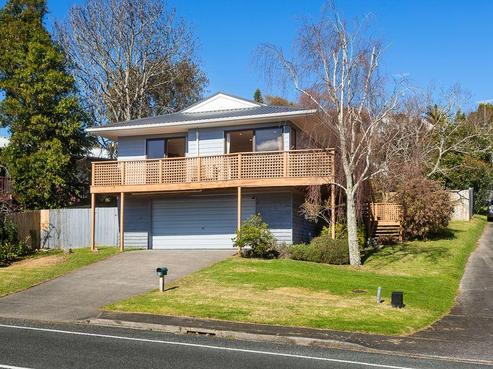 73 Trias Road, Totara Vale