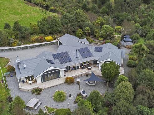 31B Kakariki Way, Whitemans Valley