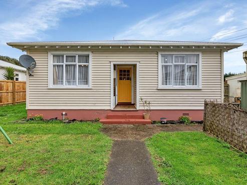 40 Pukeatua Road, Maungatapere