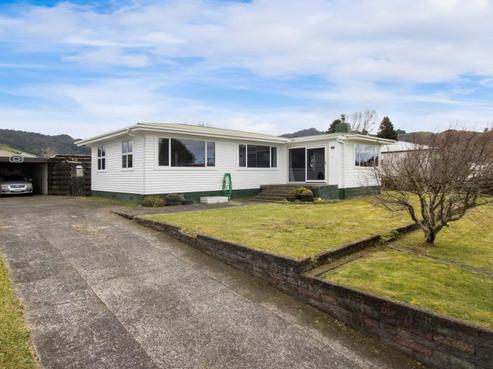 71 Kensington Road, Waihi