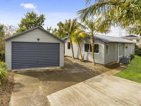 22 Cherry Tree Place, Massey