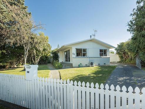 69 Leicester Avenue, Tamatea