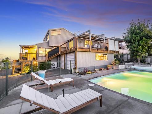 229 Glamorgan Drive, Torbay