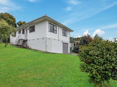 38 Holmes Drive South, Massey