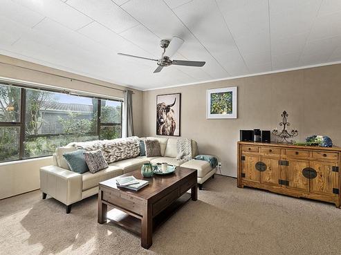 60 Iles Road, Lynmore