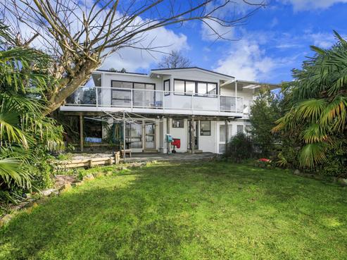 128 Arran Road, Browns Bay