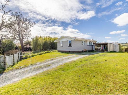 14 Whiteman Road, Kawakawa